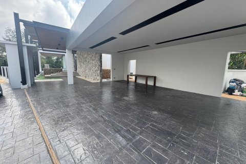 Дом в Сураттхани, Таиланд с 5 спальнями  № 158429 - фото 26