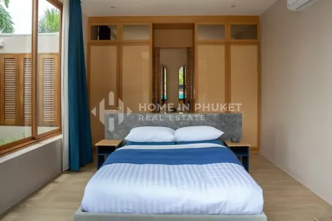 House in Phuket, Thailand 4 bedrooms № 135378 - photo 17