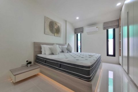 Maison à Phuket, Thaïlande 3 chambres № 135386 - photo 21