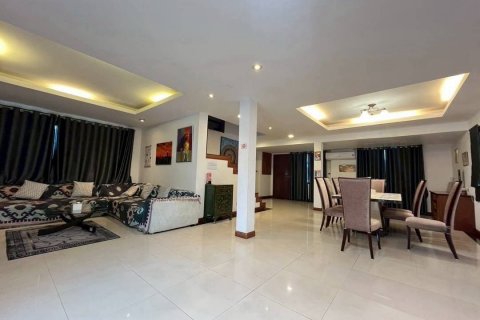 Villa in Pattaya, Thailand 3 bedrooms № 146262 - photo 8