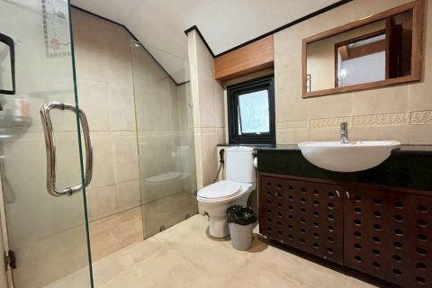 Villa in Pattaya, Thailand 3 bedrooms № 146262 - photo 5