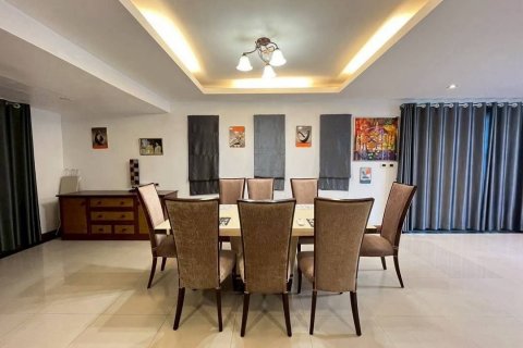 Villa in Pattaya, Thailand 3 bedrooms № 146262 - photo 10