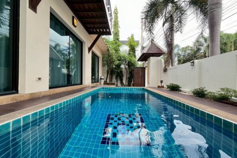 Villa in Pattaya, Thailand 3 bedrooms № 146262 - photo 7