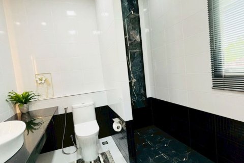 Maison à Chiang Mai, Thaïlande 3 chambres № 162658 - photo 11