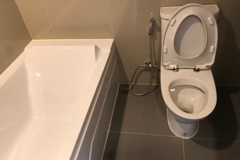 Студия в кондо в Пхракханонге, Бангкок, Таиланд № 151900 - фото 6