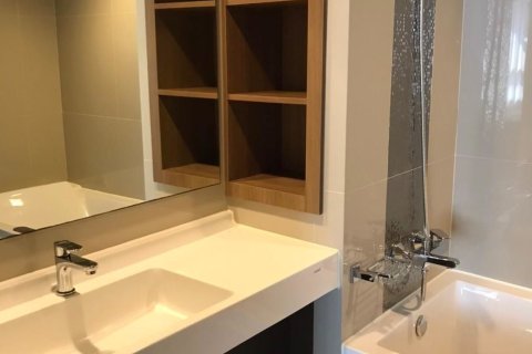 Студия в кондо в Пхракханонге, Бангкок, Таиланд № 151900 - фото 5