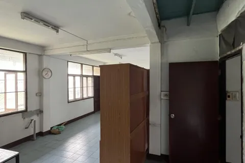 Townhouse in Bang Sue, Bangkok, Thailand 4 bedrooms № 151903 - photo 7