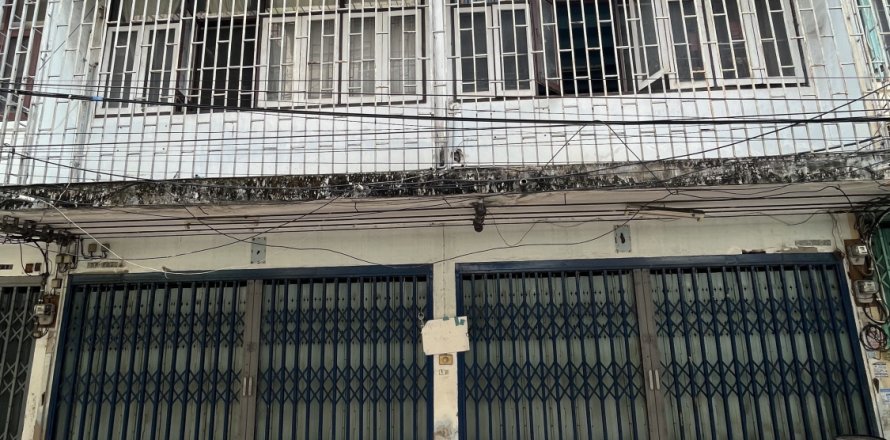 Townhouse in Bang Sue, Bangkok, Thailand 4 bedrooms № 151903