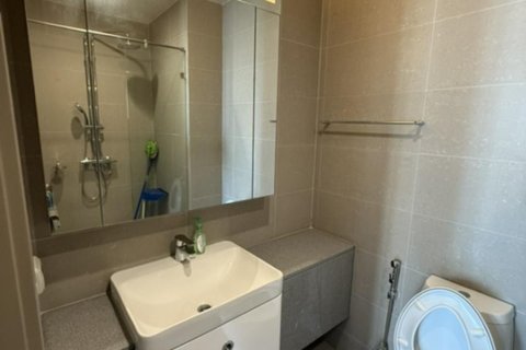 Condo in Pathum Wan, Bangkok, Thailand, 2 bedrooms  № 151904 - photo 12