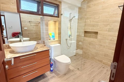 Villa in Hua Hin, Thailand 4 bedrooms № 151899 - photo 28