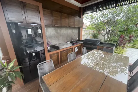 Villa in Hua Hin, Thailand 4 bedrooms № 151899 - photo 4