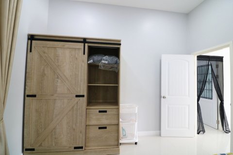 House in Udon Thani, Thailand 3 bedrooms № 151901 - photo 30