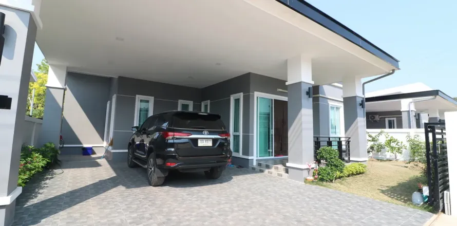 House in Udon Thani, Thailand 3 bedrooms № 151901