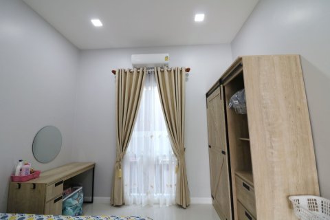 House in Udon Thani, Thailand 3 bedrooms № 151901 - photo 28