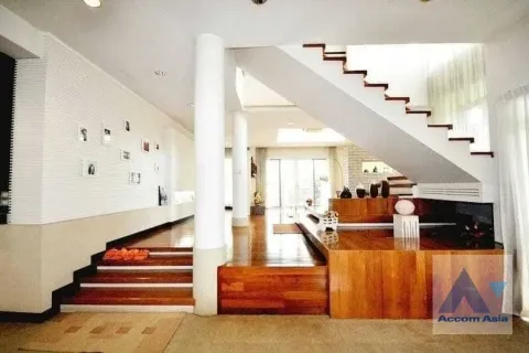 Haus in Dusit, Bangkok, Thailand 4 Schlafzimmer № 217095 - Foto 4