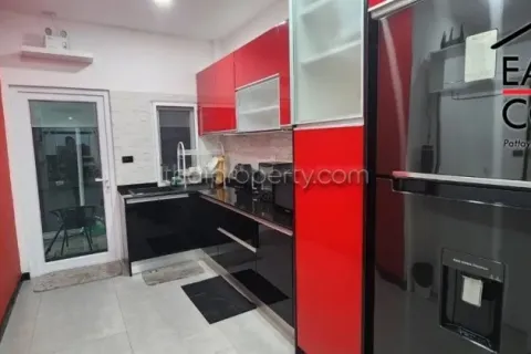 Casa de 3 dormitorios en Pattaya, Tailandia № 213467 - foto 5