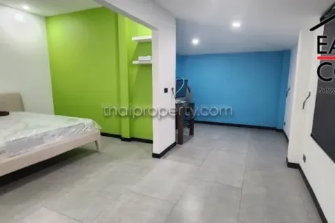 Casa de 3 dormitorios en Pattaya, Tailandia № 213467 - foto 10