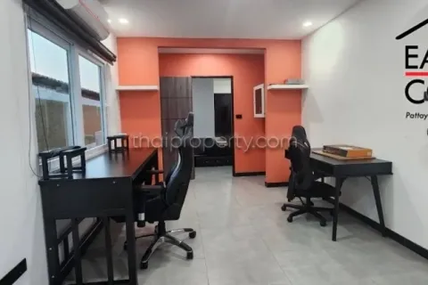 Casa de 3 dormitorios en Pattaya, Tailandia № 213467 - foto 8
