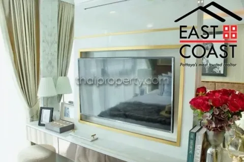 Condominio de 2 dormitorios en Jomtien Beach, Pattaya, Tailandia № 213472 - foto 11