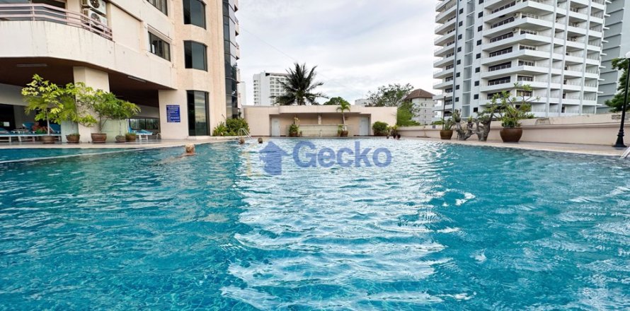 Estudio en el condominio en Pattaya, Tailandia № 209379