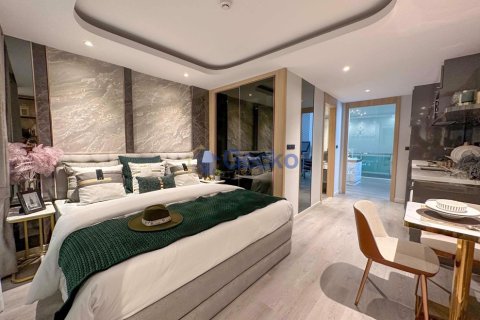 Studio dans le Condo à Pattaya, Thaïlande  № 209381