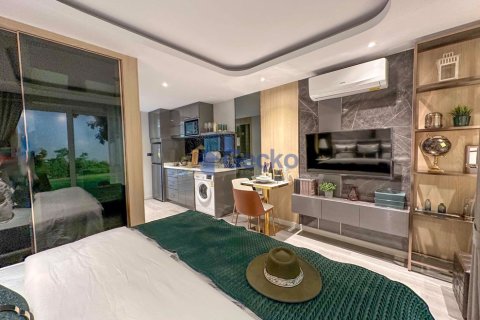 Estudio en el condominio en Pattaya, Tailandia № 209381 - foto 15