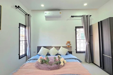 House in Pattaya, Thailand 3 bedrooms № 164114 - photo 5