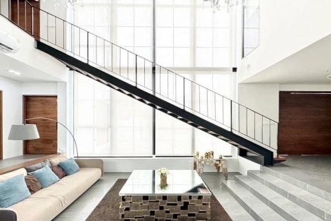 Дом в Кхлонг Сане, Бангкок, Таиланд с 6 спальнями  № 167682 - фото 5