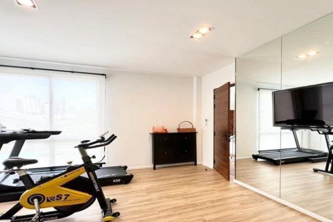 Дом в Кхлонг Сане, Бангкок, Таиланд с 6 спальнями  № 167682 - фото 7