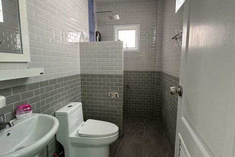 House in Pa Klok, Thailand 2 bedrooms № 167687 - photo 8