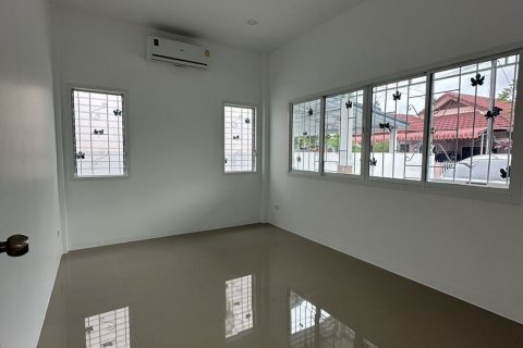 House in Pa Klok, Thailand 2 bedrooms № 167687 - photo 10