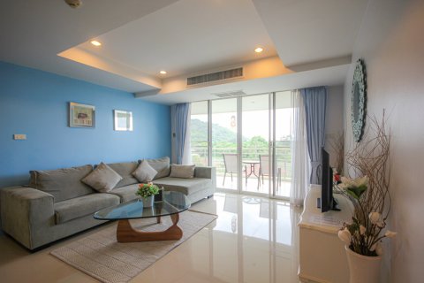 Condo in Hua Hin, Thailand, 2 bedrooms  № 168508 - photo 8