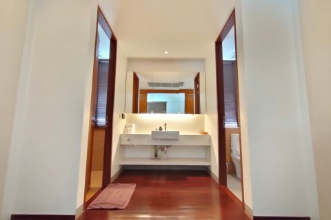 Villa in Hua Hin, Thailand 3 bedrooms № 168511 - photo 19