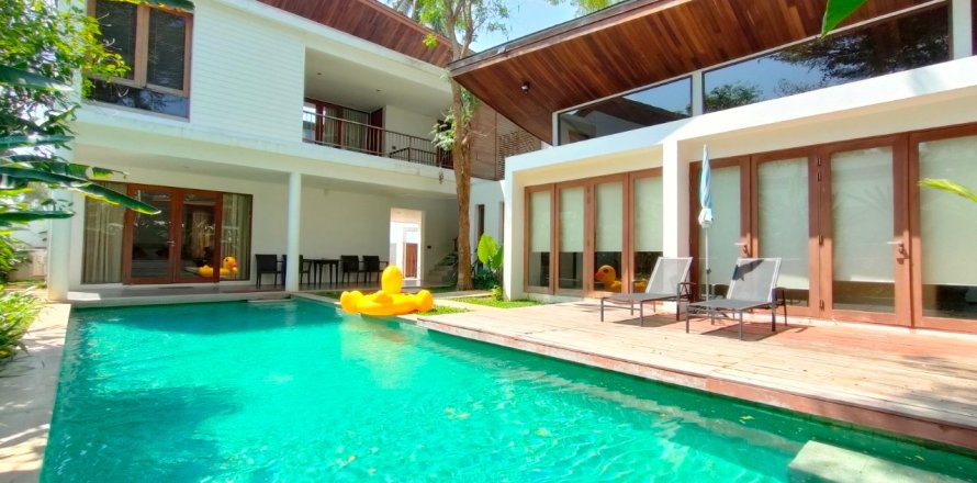 Villa in Hua Hin, Thailand 3 bedrooms № 168511