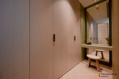 Condo in Bangkok, Thailand, 2 bedrooms № 234035 - photo 6