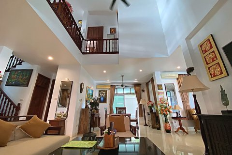 House in Hua Hin, Thailand 3 bedrooms № 168104 - photo 14