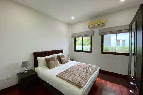 House in Hua Hin, Thailand 3 bedrooms № 168101 - photo 14