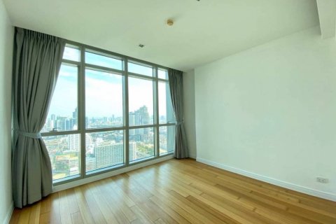 Condo in Khlong San, Bangkok, Thailand, 3 bedrooms  № 134039 - photo 5