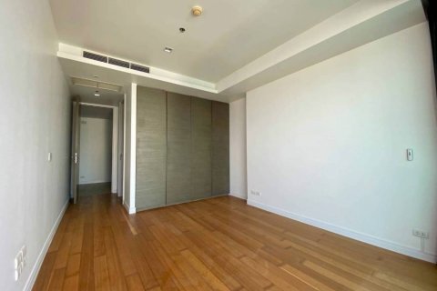 Condo in Khlong San, Bangkok, Thailand, 3 bedrooms  № 134039 - photo 7