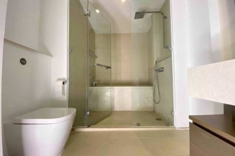 Condo in Khlong San, Bangkok, Thailand, 3 bedrooms  № 134039 - photo 9