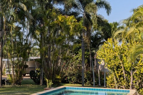 Villa à Tha Bo, Thaïlande 5 chambres № 142057 - photo 7