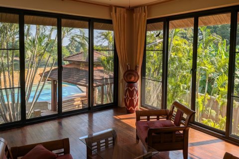 Villa à Tha Bo, Thaïlande 5 chambres № 142057 - photo 8