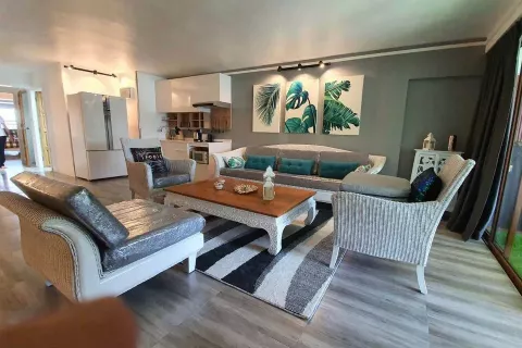 Condo in Kathu, Thailand, 2 bedrooms  № 142054 - photo 13