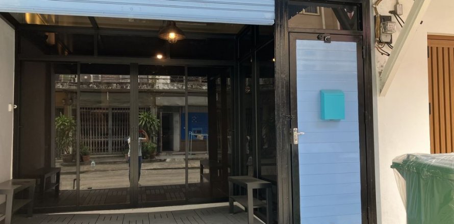 Townhouse in Chatuchak, Bangkok, Thailand 9 bedrooms № 142055