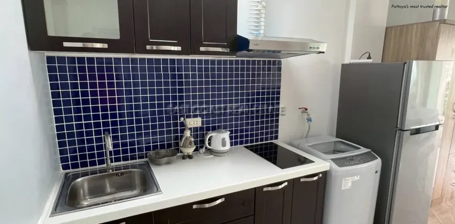 Estudio en el condominio en Jomtien Beach, Pattaya, Tailandia № 212294