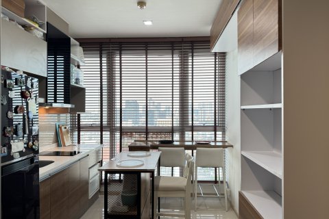 Студия в кондо в Клонг Тоэй, Бангкок, Таиланд № 138536 - фото 10