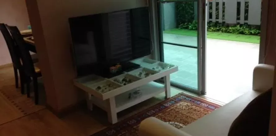 Кондоминиум с 2 спальнями в Ваттхане, Бангкок, Таиланд № 138539