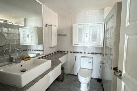 Condo à Pattaya, Thaïlande, 3 chambres  № 139286 - photo 9