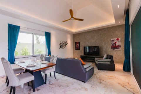 Вилла в Хуа Хине, Таиланд с 3 спальнями  № 134518 - фото 5