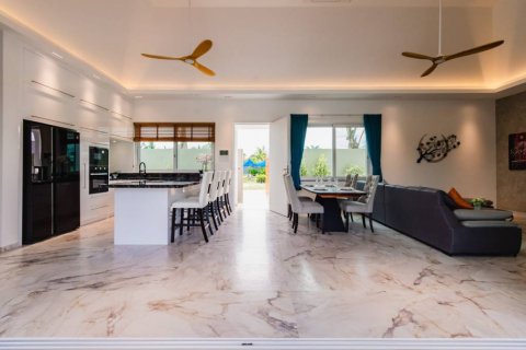 Вилла в Хуа Хине, Таиланд с 3 спальнями  № 134518 - фото 7